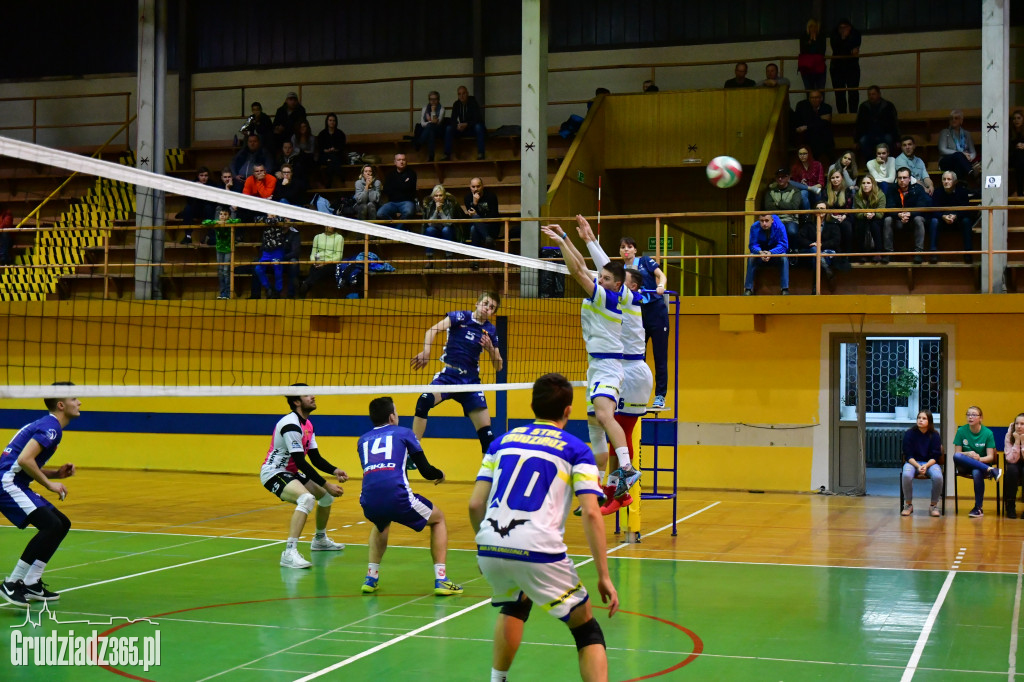 II liga siatkówki  STAL Grudziądz - NTS Trójka Nakło