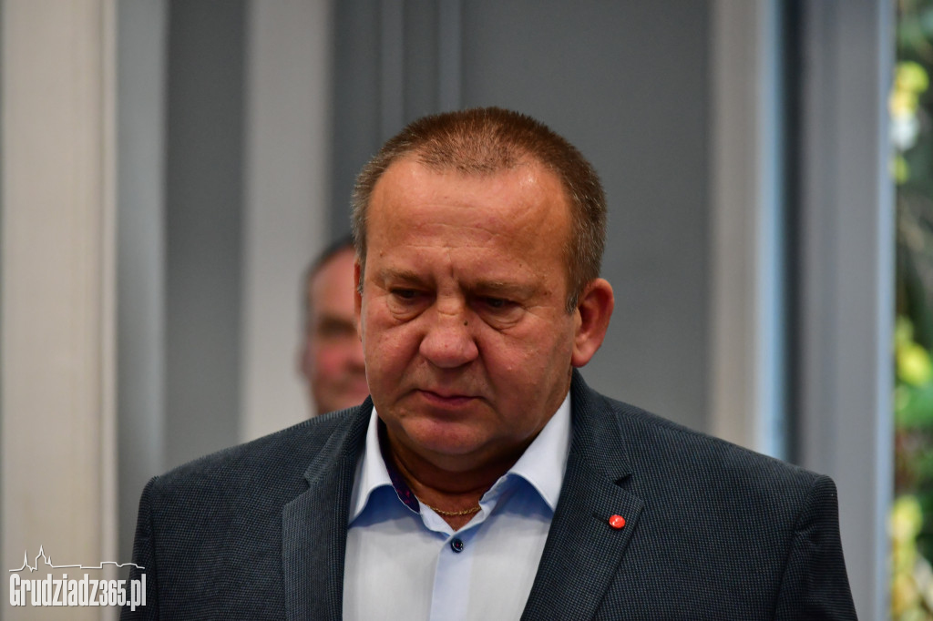 Pierwsza sesja rady powiatu w nowym składzie