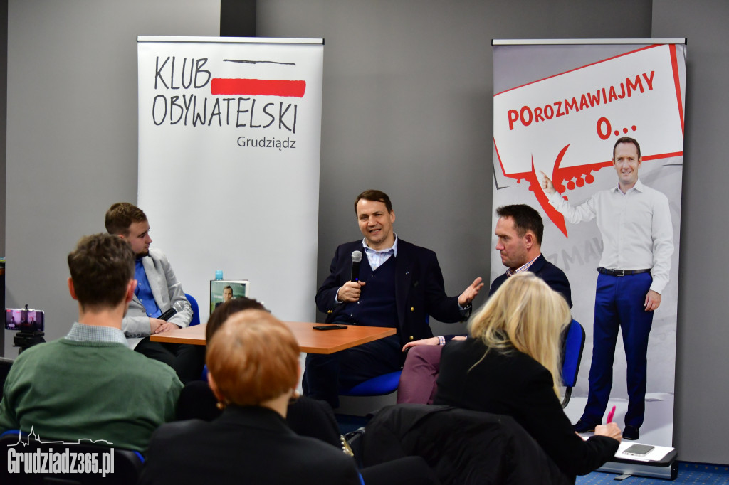 Klub Obywatelski- spotkanie z Radosławem Sikorskim