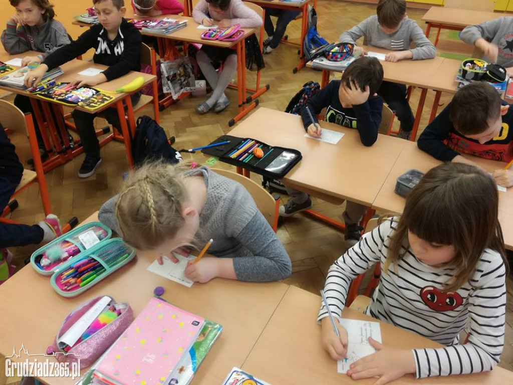 SP 1 w Grudziądzu wsparło dwie akcje i uszczęśliwiło ciężko chore dzieci