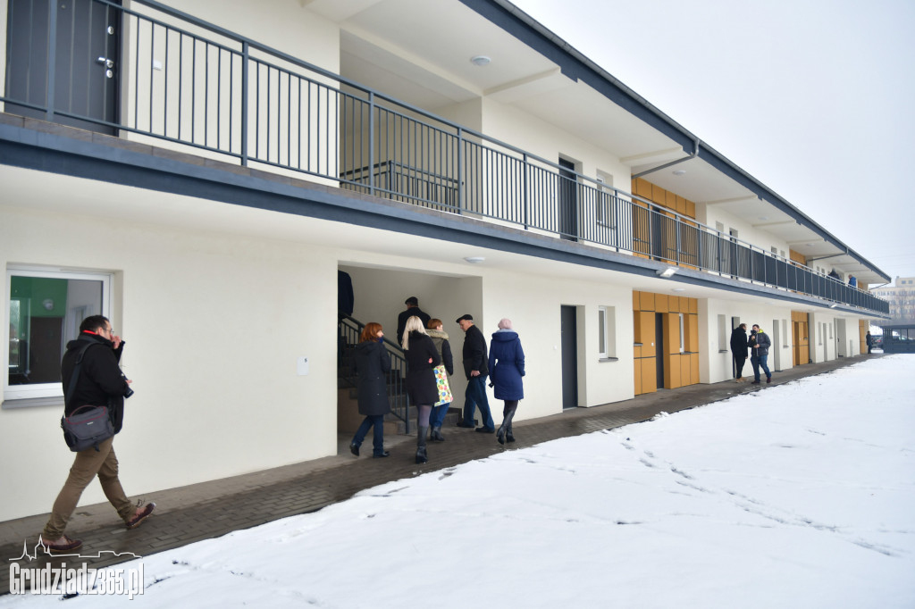 Przekazanie nowych mieszkań- MPGN