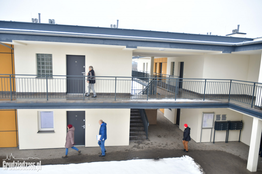 Przekazanie nowych mieszkań- MPGN
