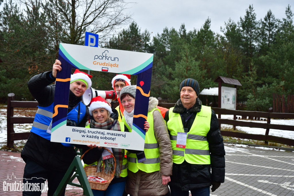 Parkrun Grudziądz  przedświąteczne bieganie