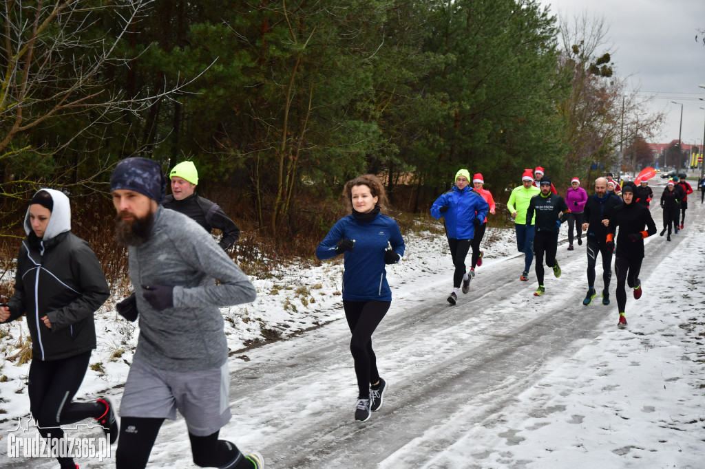 Parkrun Grudziądz  przedświąteczne bieganie