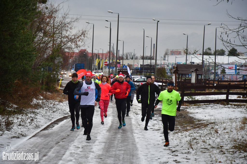 Parkrun Grudziądz  przedświąteczne bieganie