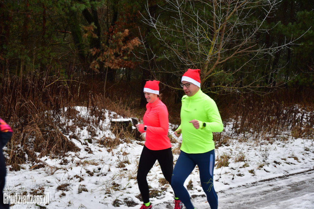 Parkrun Grudziądz  przedświąteczne bieganie