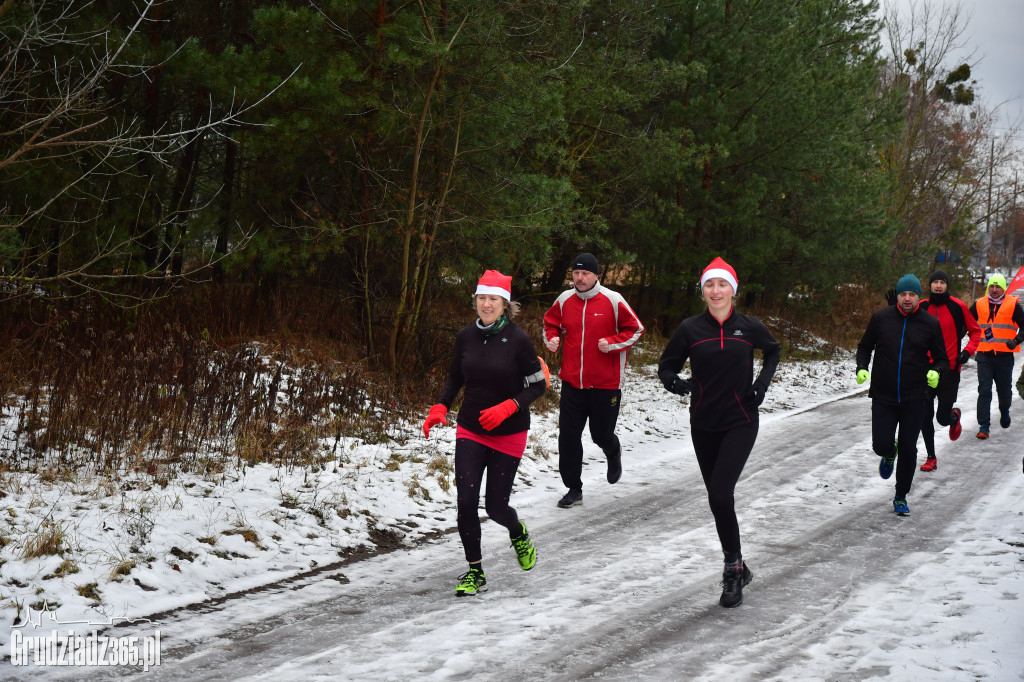 Parkrun Grudziądz  przedświąteczne bieganie