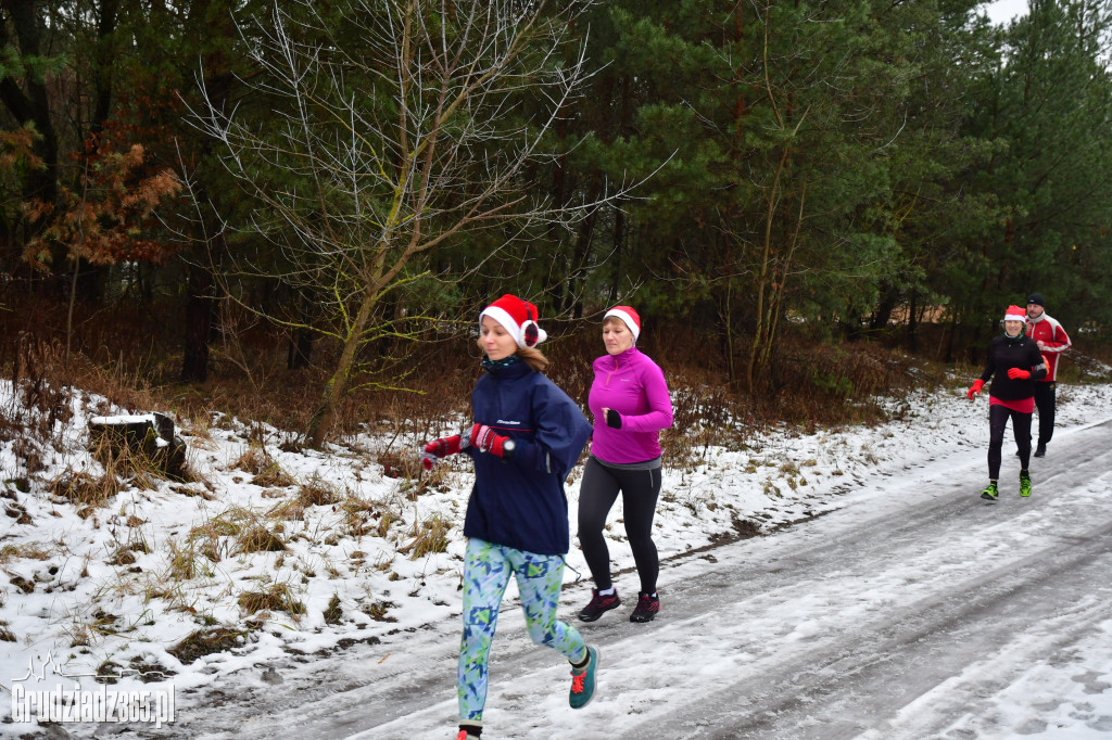 Parkrun Grudziądz  przedświąteczne bieganie