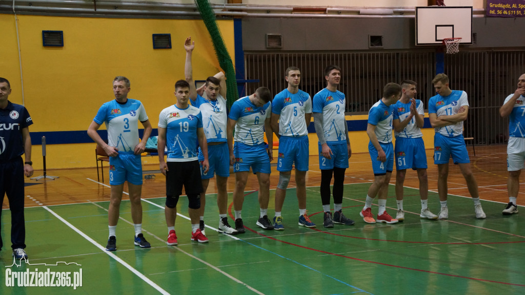 KS Stal wygrywa z GKS Stoczniowiec