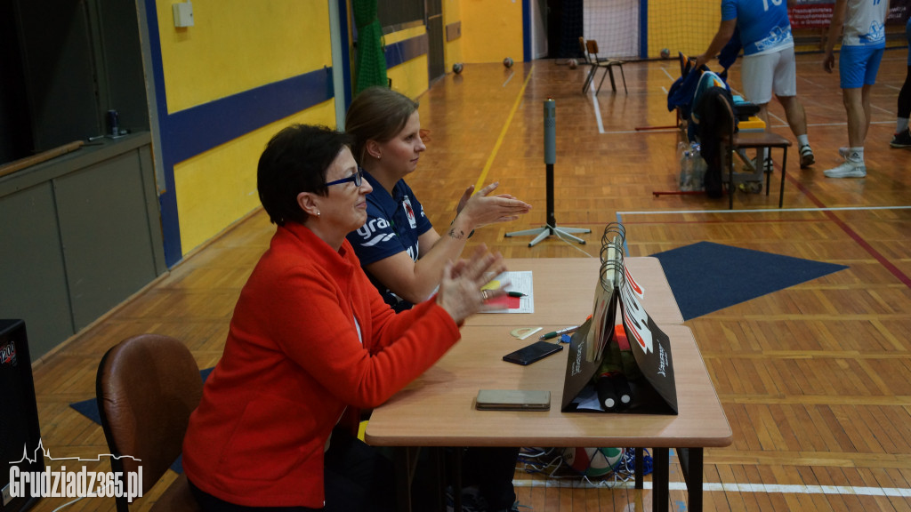 KS Stal wygrywa z GKS Stoczniowiec