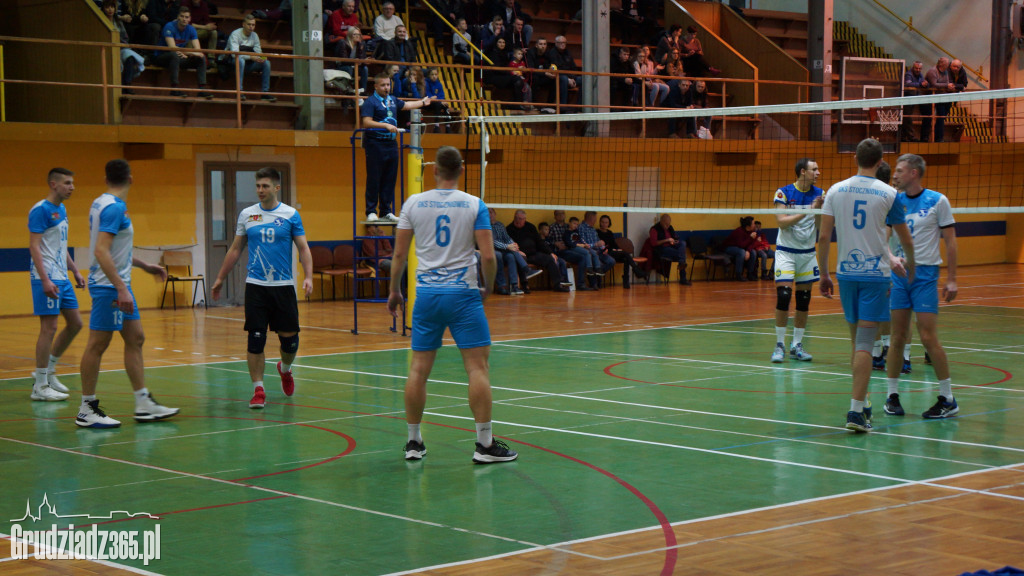 KS Stal wygrywa z GKS Stoczniowiec
