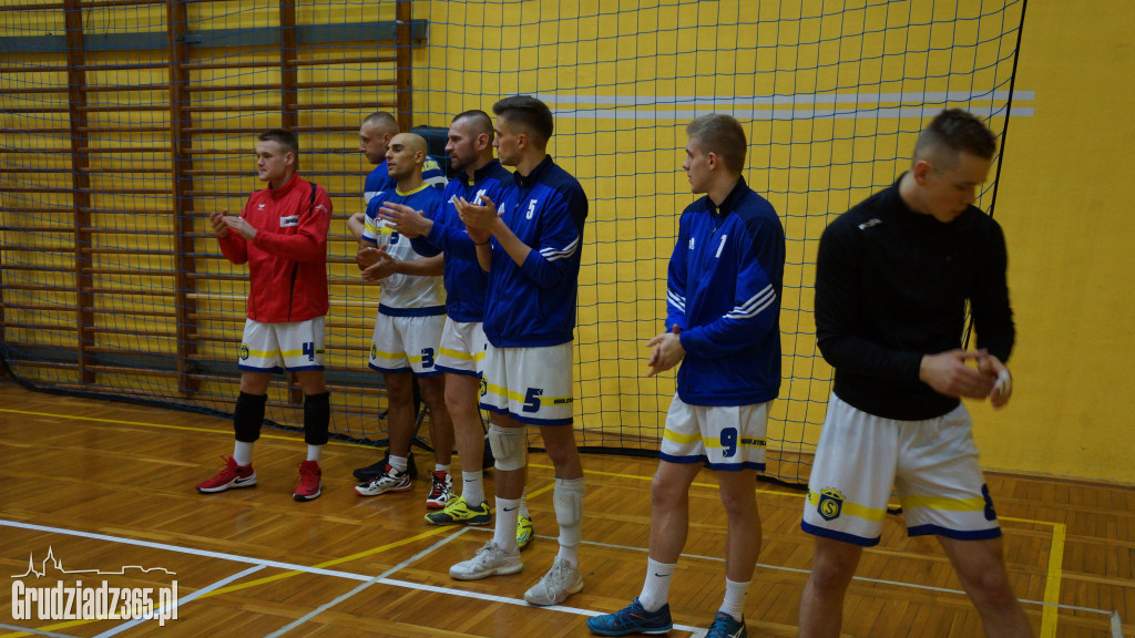 KS Stal wygrywa z GKS Stoczniowiec