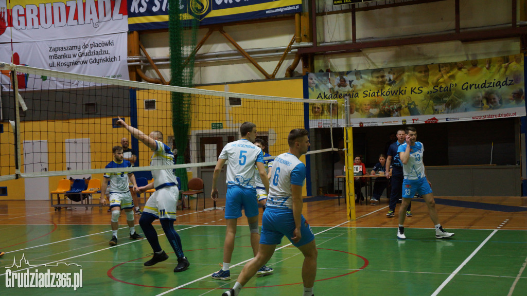 KS Stal wygrywa z GKS Stoczniowiec