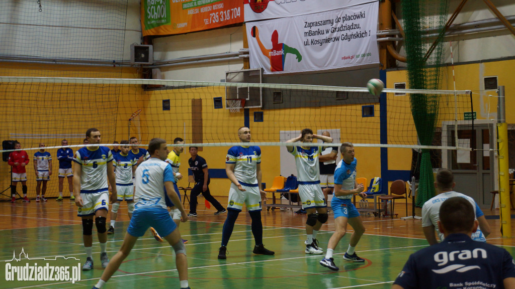 KS Stal wygrywa z GKS Stoczniowiec