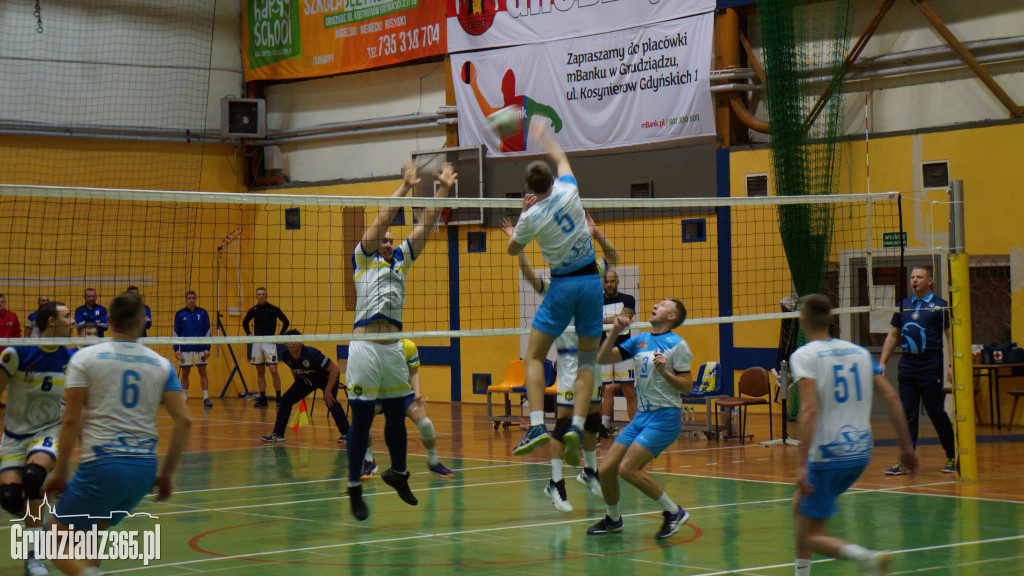 KS Stal wygrywa z GKS Stoczniowiec