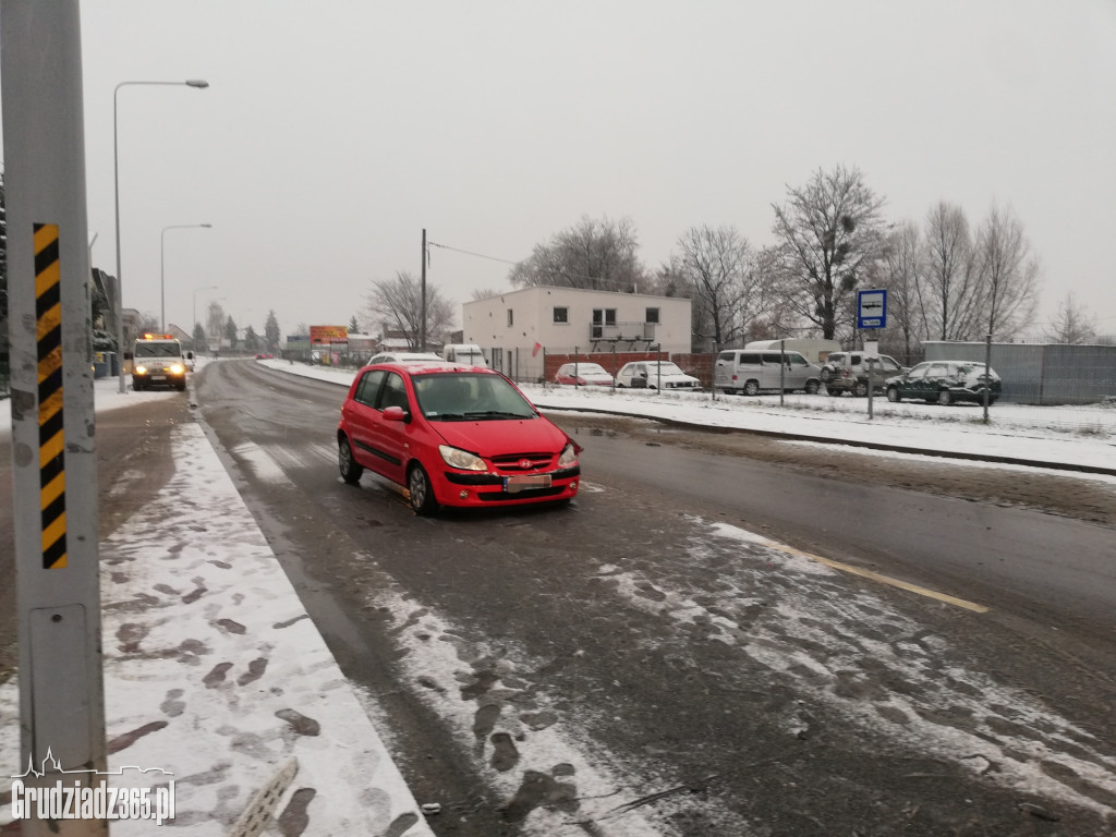 Śnieg zbiera żniwo- Kolizja na Paderewskiego