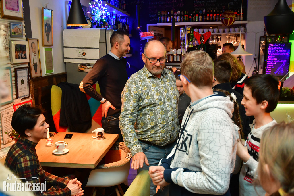 Goście w Fado Cafe