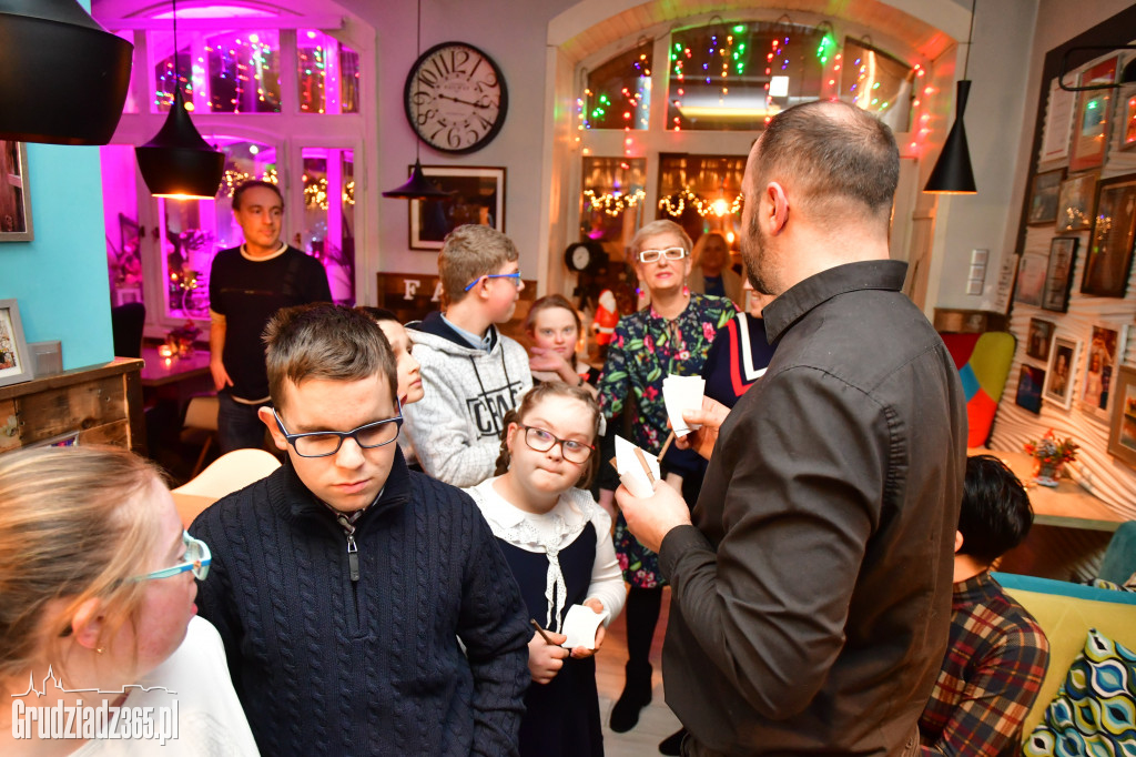 Goście w Fado Cafe