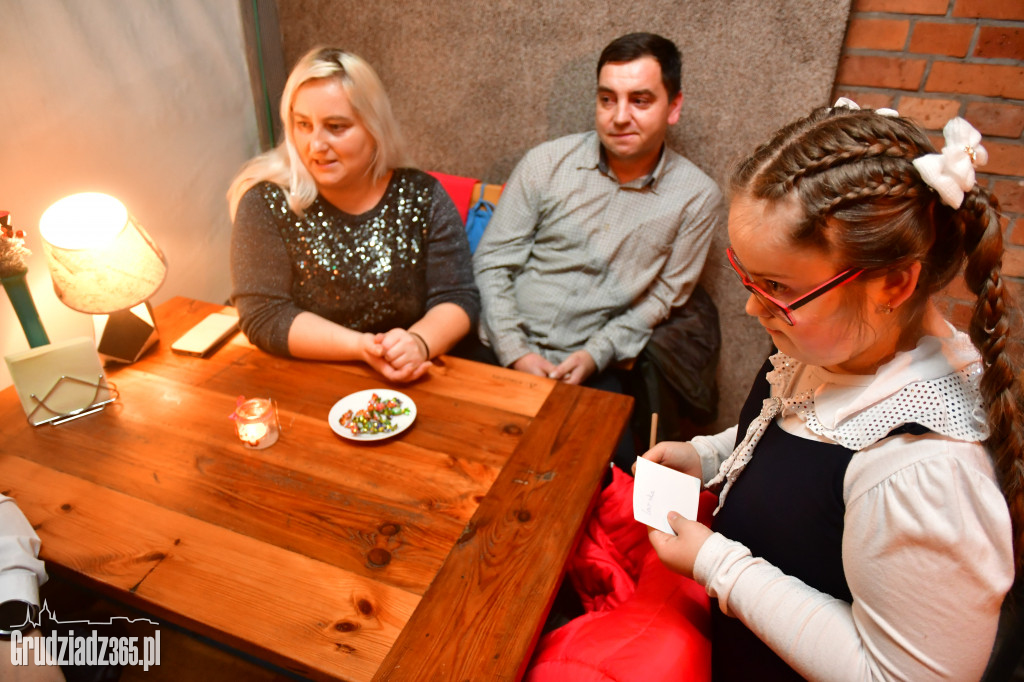 Goście w Fado Cafe