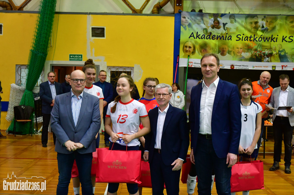 Międzynarodowy turniej siatkówki młodziczek