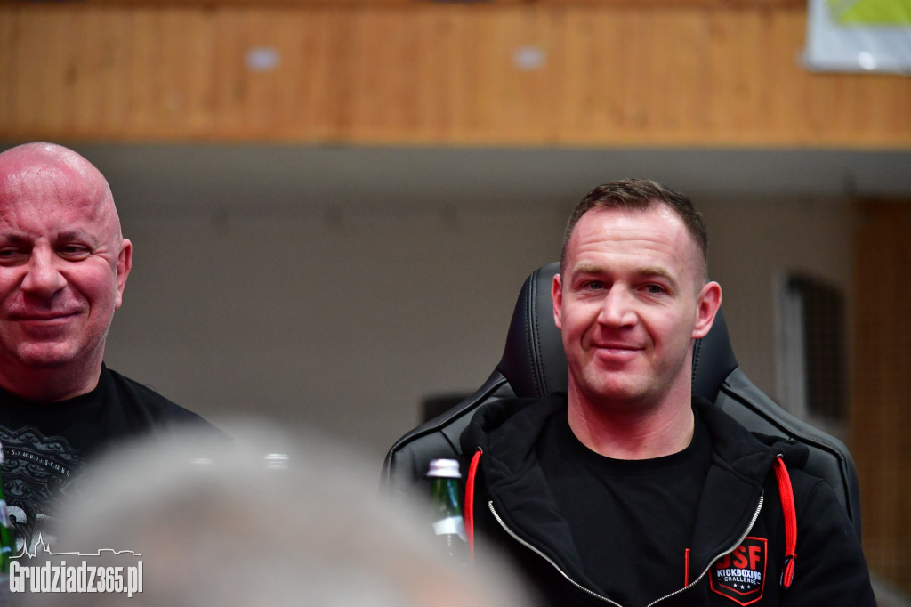 Lekcja WF z Mistrzami Kickboxingu
