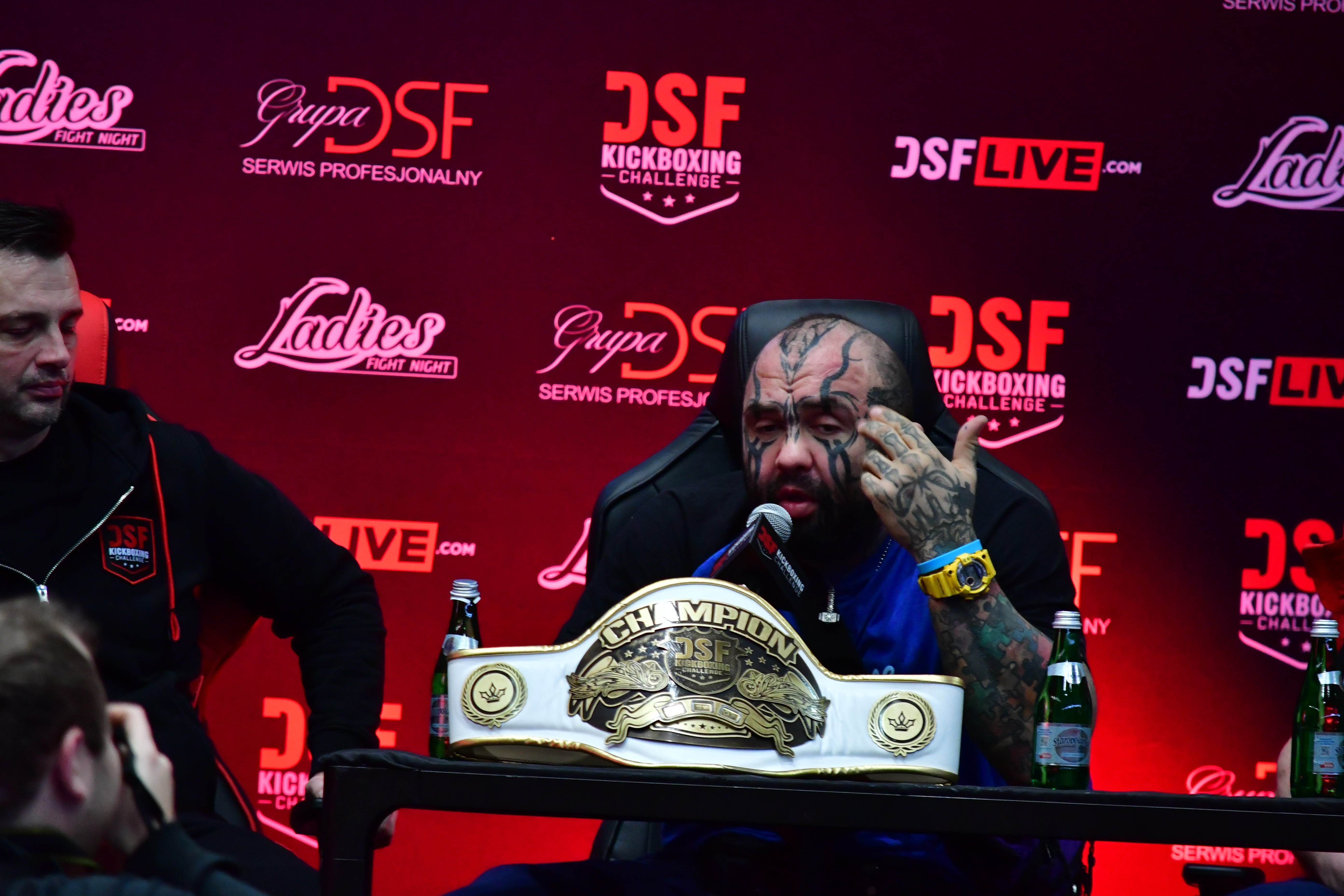 Lekcja WF z Mistrzami Kickboxingu