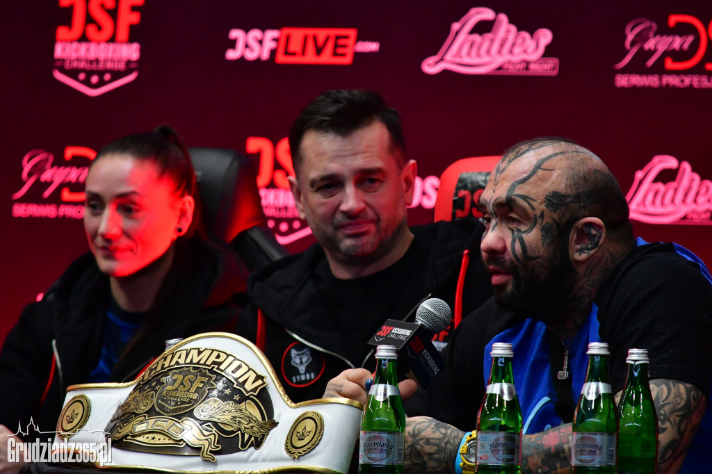 Lekcja WF z Mistrzami Kickboxingu