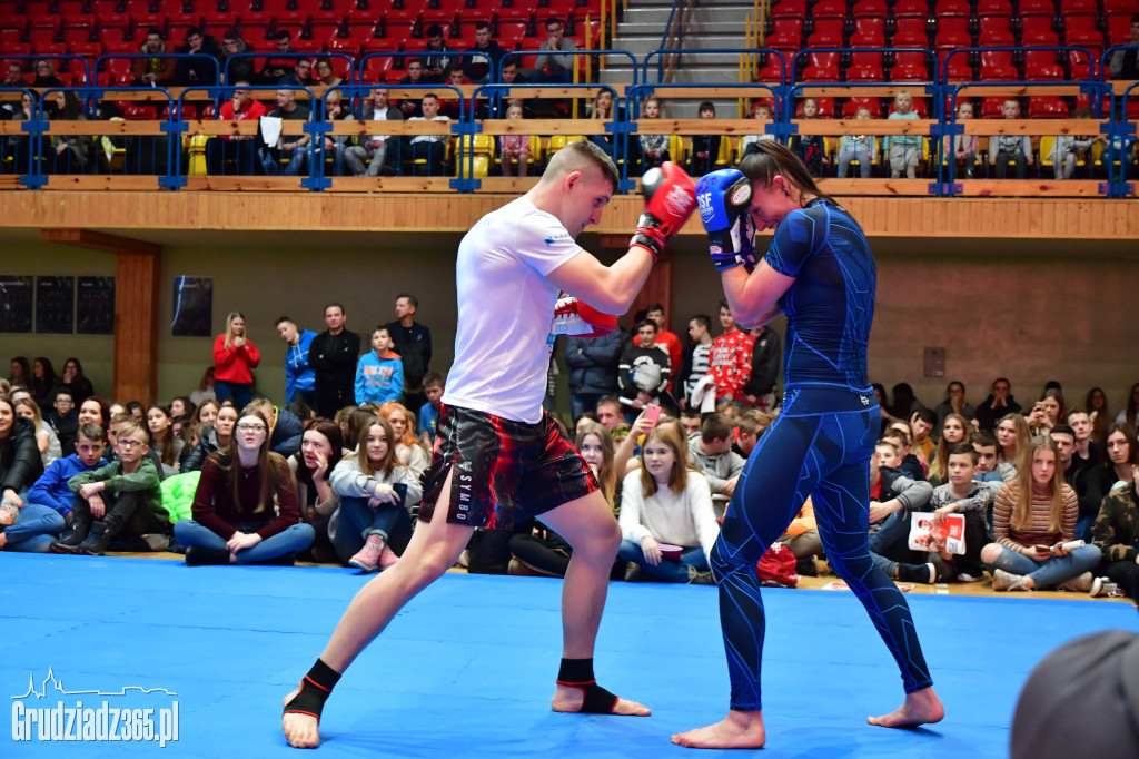 Lekcja WF z Mistrzami Kickboxingu