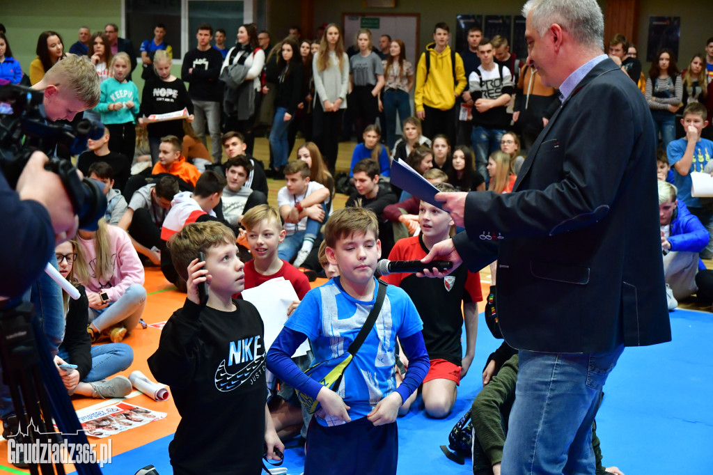 Lekcja WF z Mistrzami Kickboxingu
