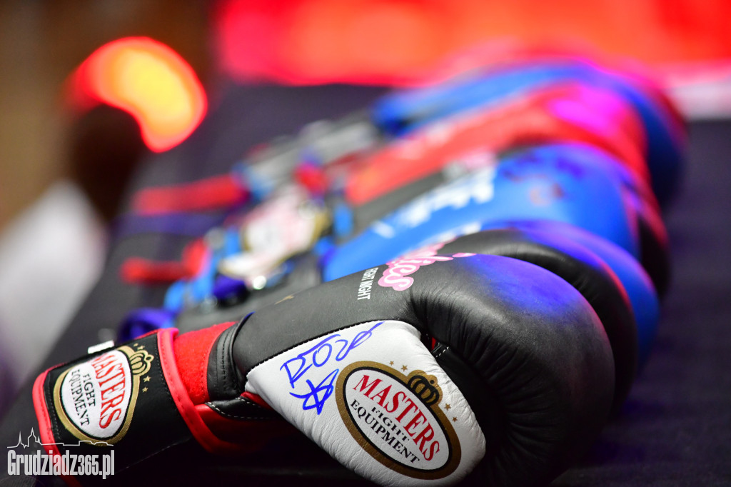 Lekcja WF z Mistrzami Kickboxingu