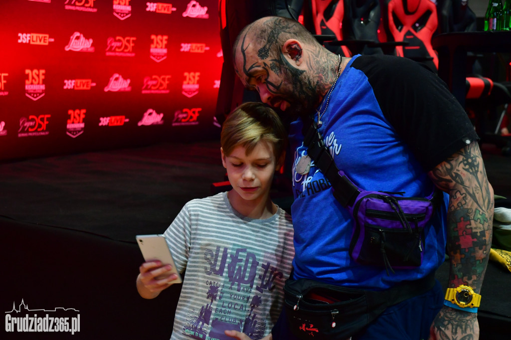 Lekcja WF z Mistrzami Kickboxingu