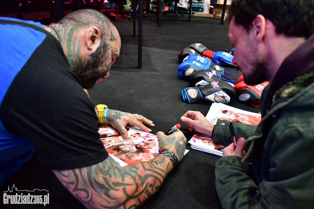 Lekcja WF z Mistrzami Kickboxingu