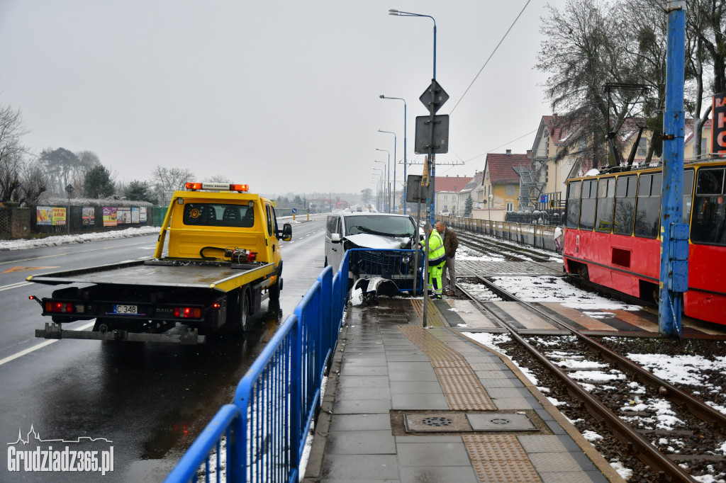 Zdarzenie drogowe na ul. Chełmińskiej