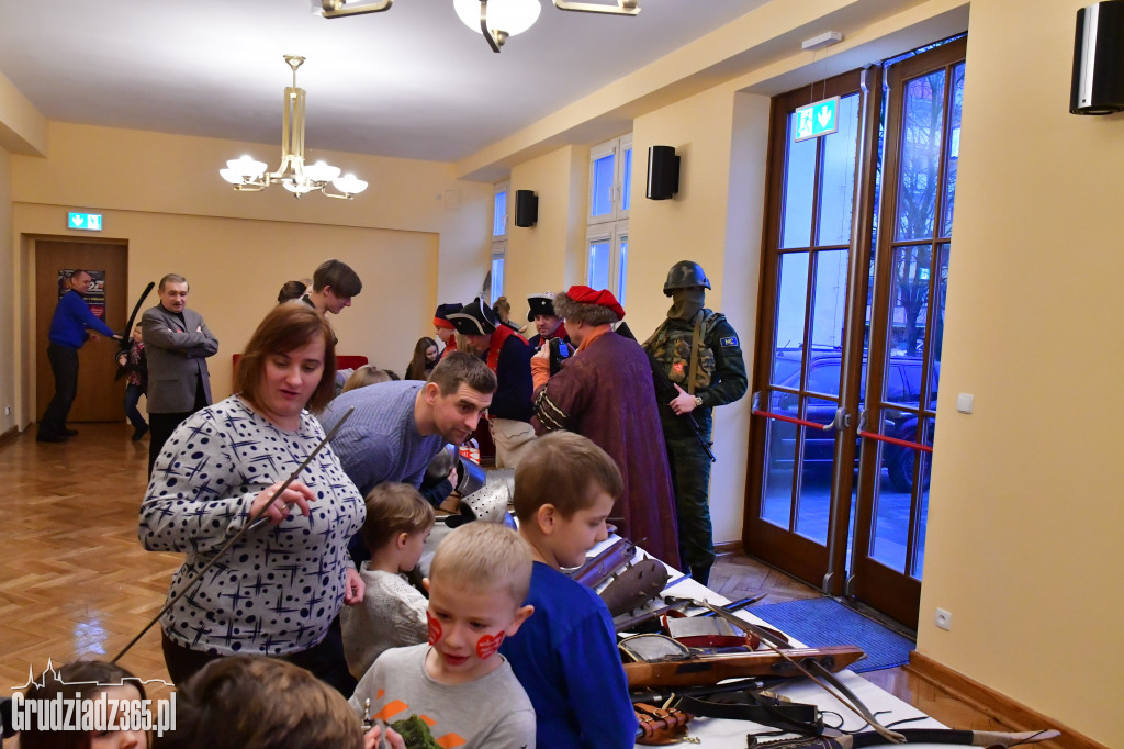 WOŚP w Centrum Kultury Teatr- fotorelacja