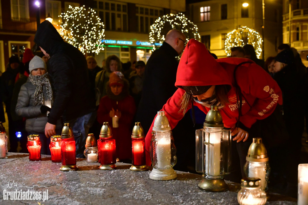 Cichy protest przeciwko przemocy- fotorelacja