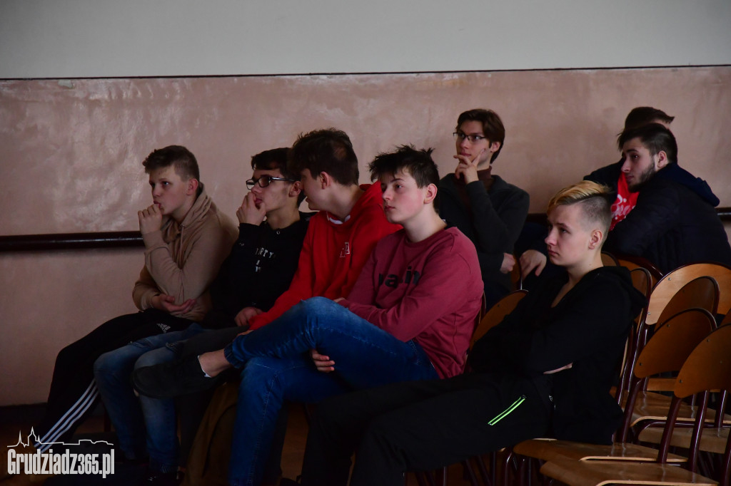 Turniej League Of Legends w ZST Grudziądz