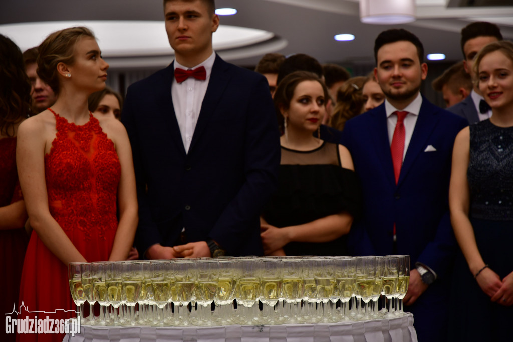 Studniówka II LO im. Króla Jana III Sobieskiego