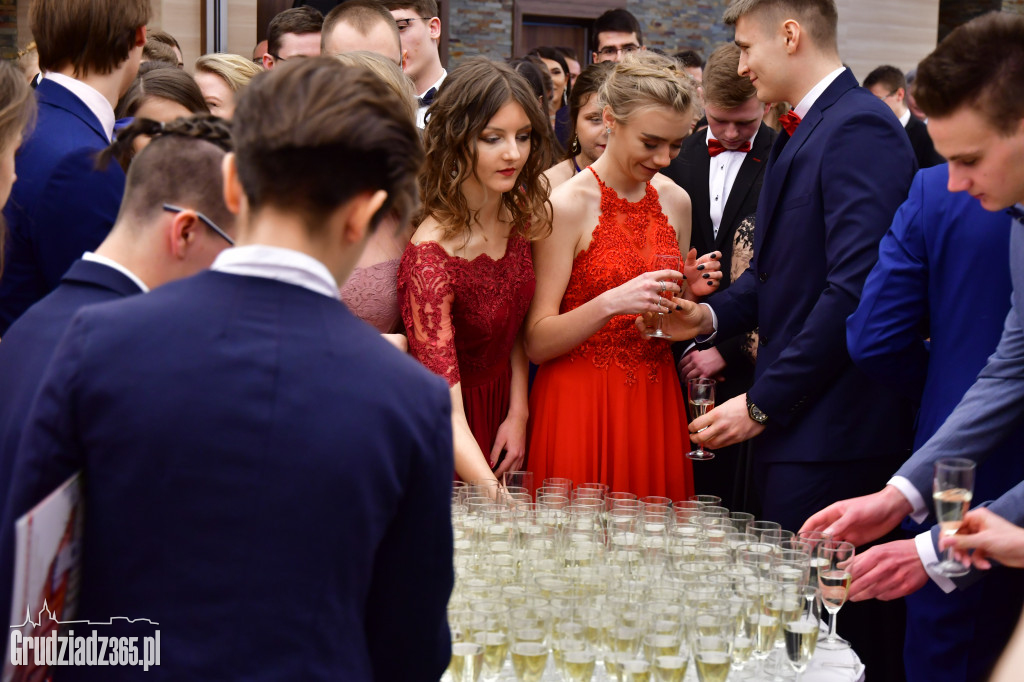 Studniówka II LO im. Króla Jana III Sobieskiego