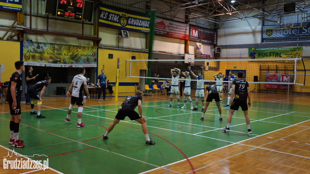 Pierwszy mecz play-off KS Stal - Trefl Lębork