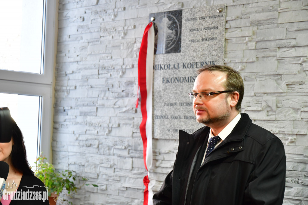 Odsłonięcie tablicy pamiątkowej w Ekonomiku