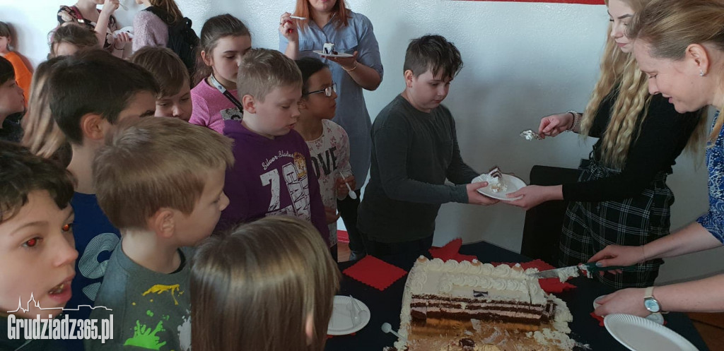 SP 1 świętowała urodziny swojego patrona