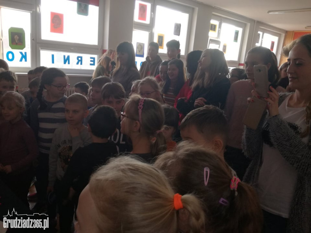 SP 1 świętowała urodziny swojego patrona