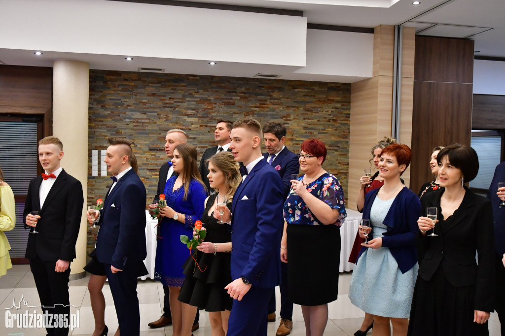 Studniówka Zespołu Szkół Mechanicznych