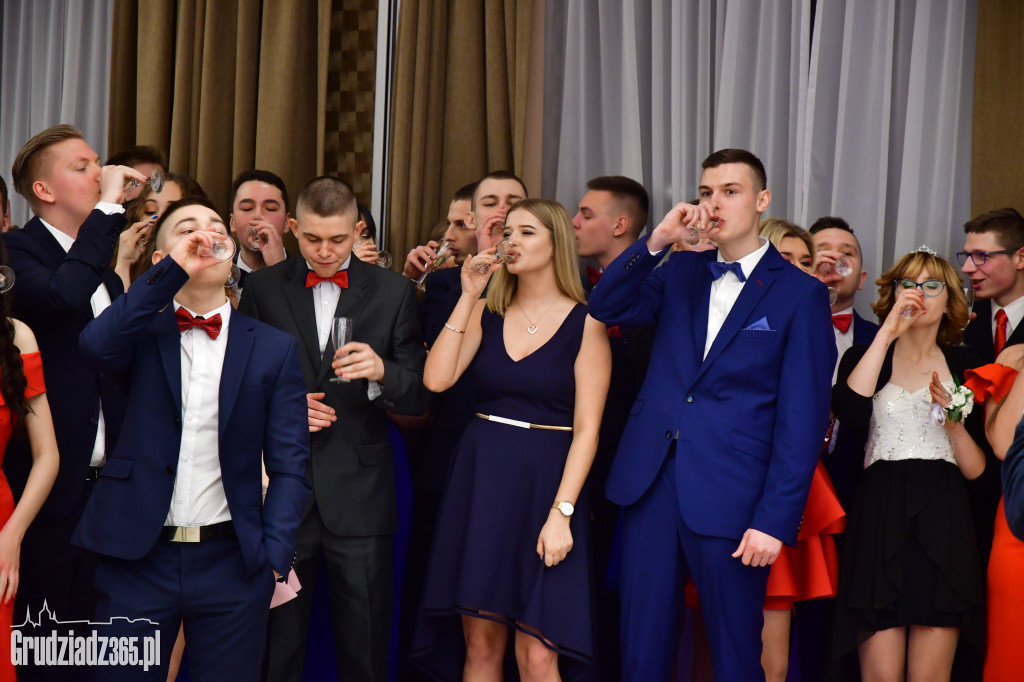 Studniówka IV LO im Kazimierza Wielkiego