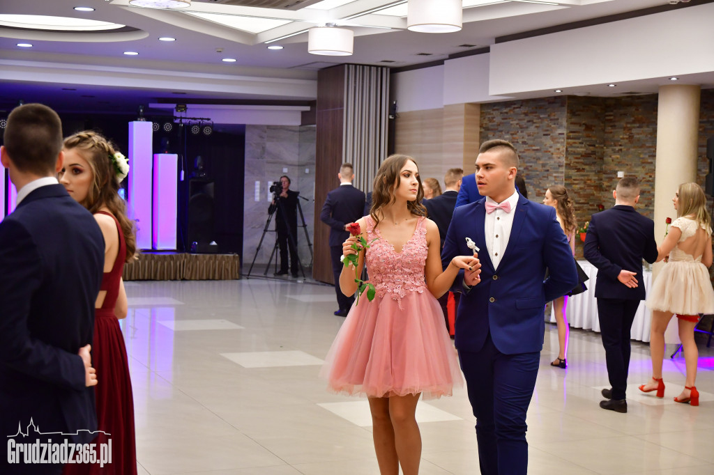 Studniówka IV LO im Kazimierza Wielkiego