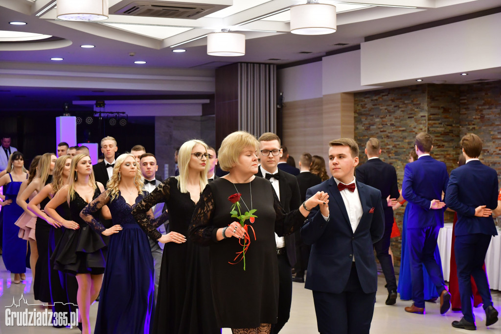 Studniówka IV LO im Kazimierza Wielkiego
