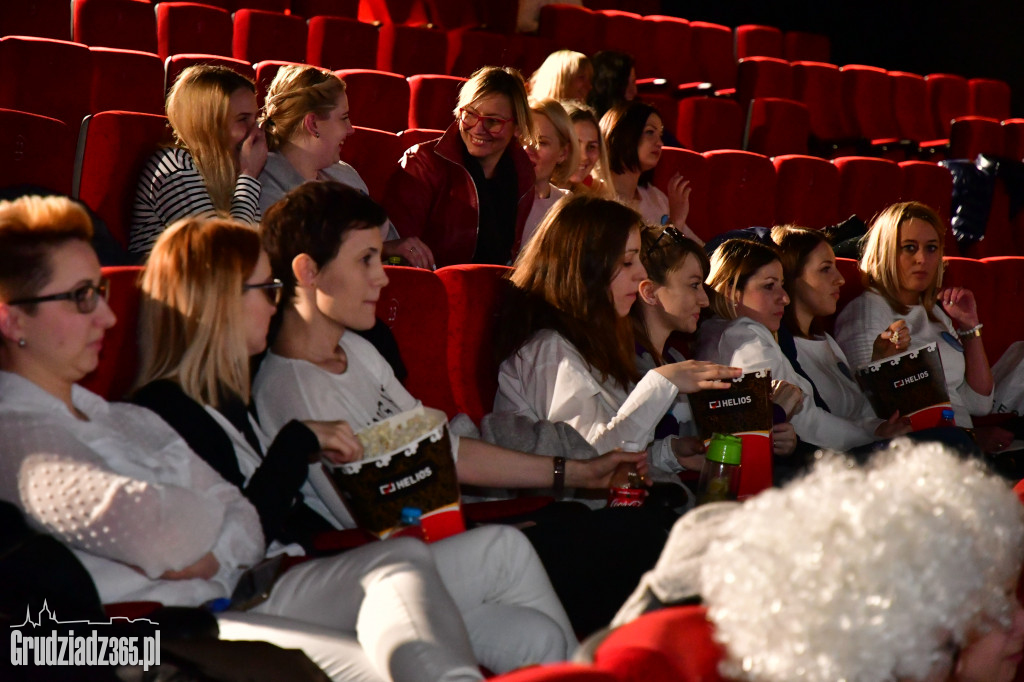 Comiesięczne Kino Kobiet- Planeta Singli 3