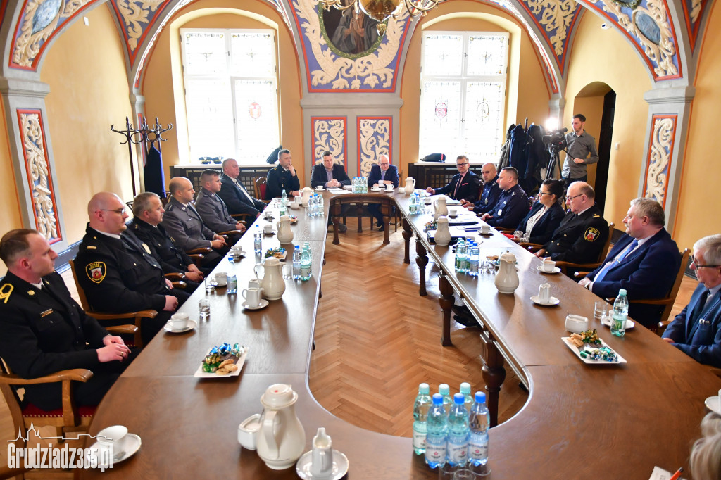 Nagrody dla Dzielnicowego, Patrolowego i Strażaka Roku