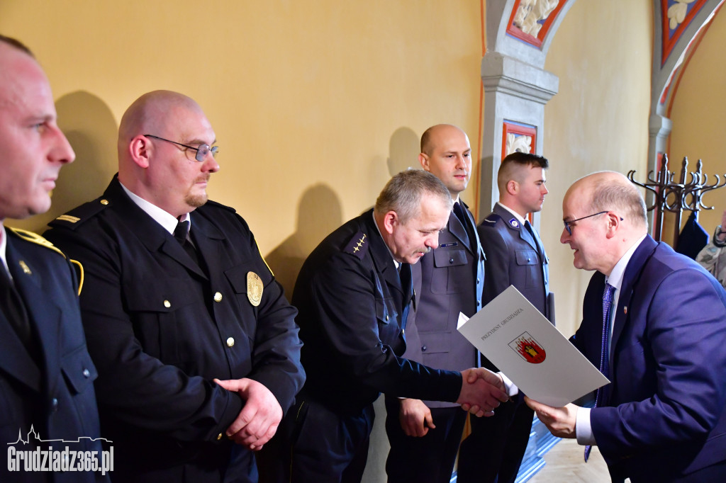 Nagrody dla Dzielnicowego, Patrolowego i Strażaka Roku