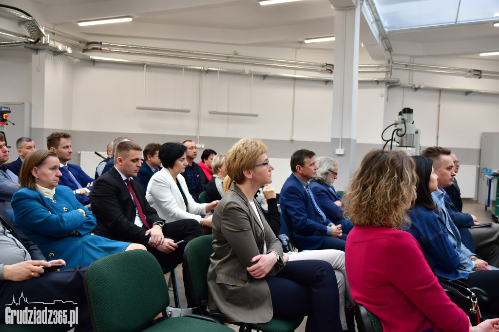 Partnerstwo w kształceniu zawodowym- Konferencja